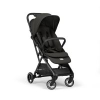 Hauck Cestovní kočár Fly N Care s funkcí automatického skládání Black (1)